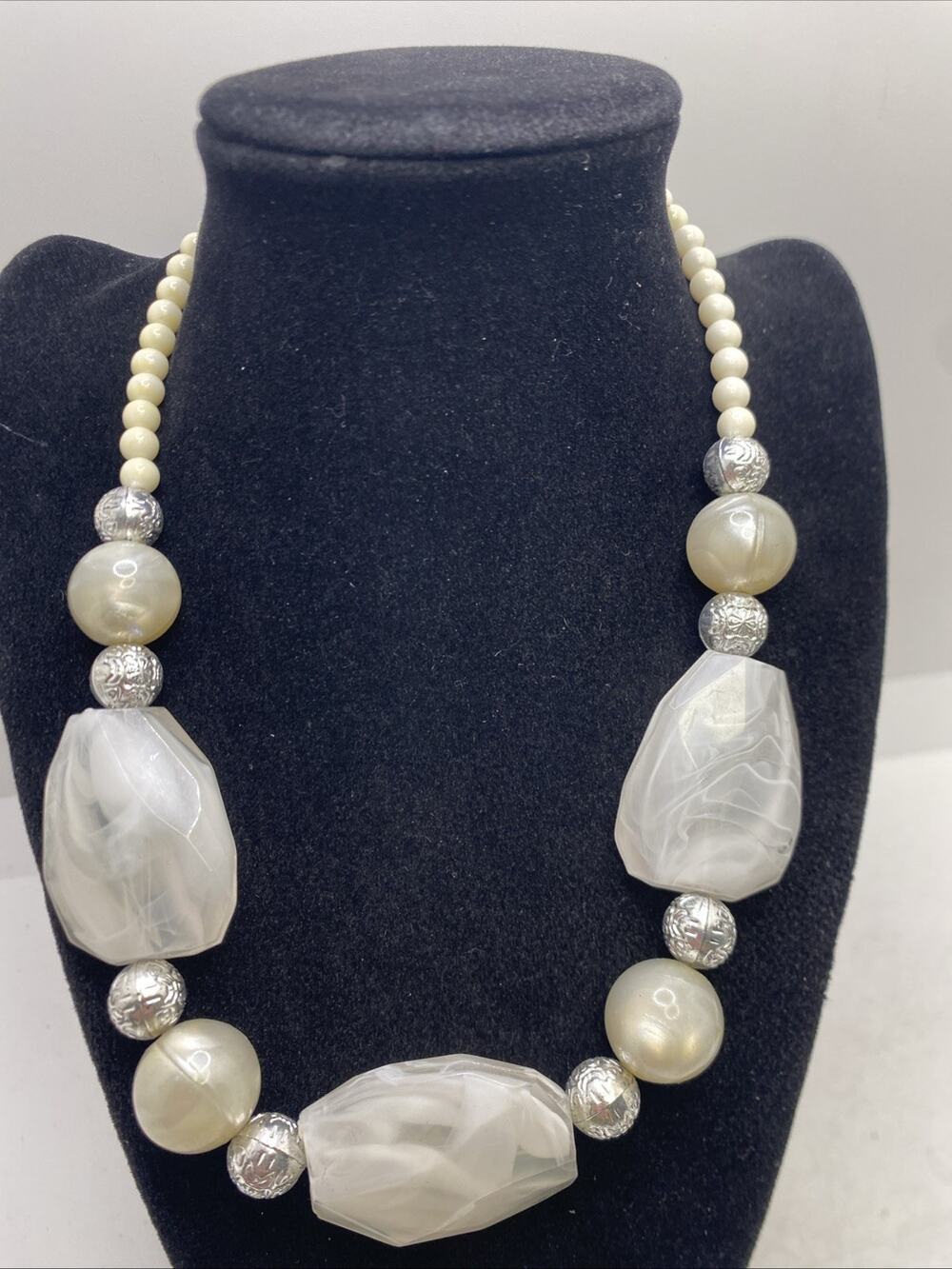 Womens White Clear Fashion Necklace